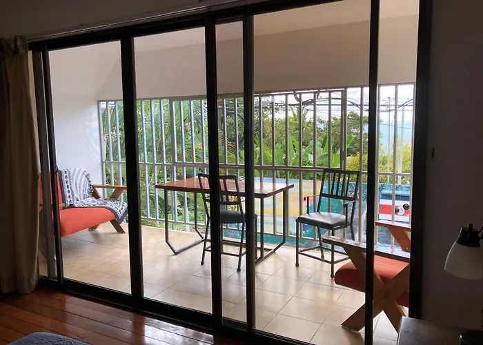 Cockatoo Studio Apartments